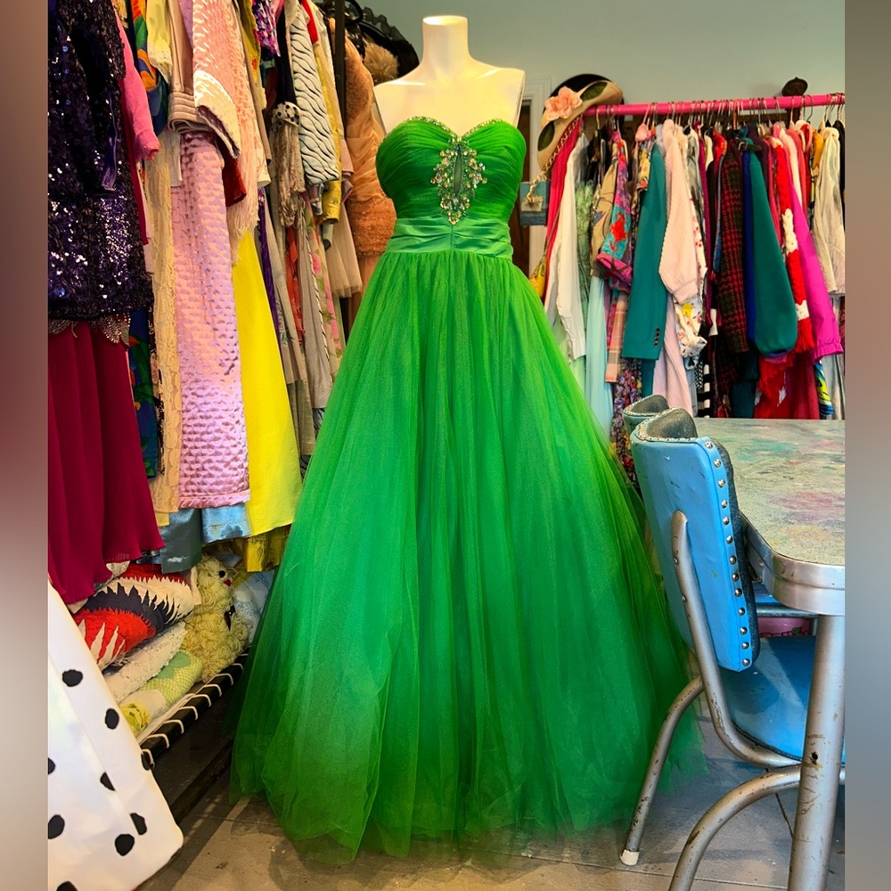 Greenest Witch of the West Gown